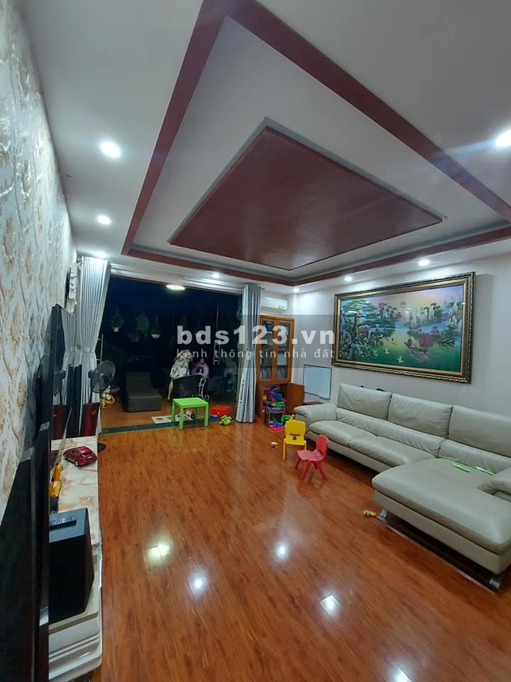 Bán nhà khu đô thị Văn Quán, ô tô tránh, vỉa hè, giá chỉ 9 tỷ, diện tích sử dụng 90m2
