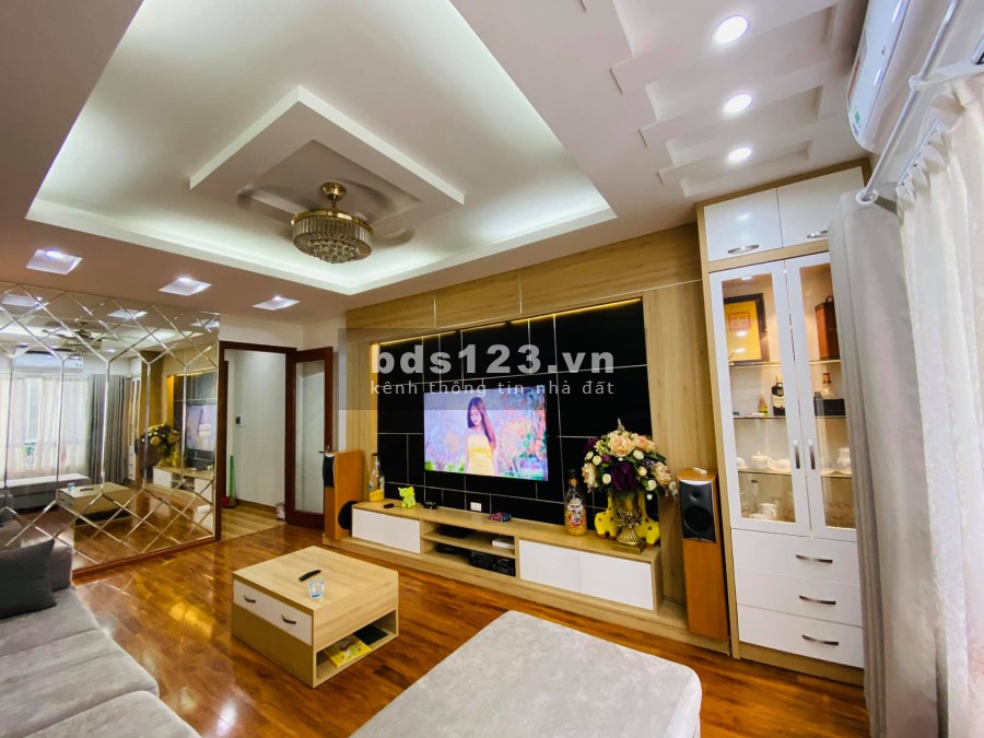 Nhà phố Hoàng Văn Thái, Thanh Xuân mới, ô tô 30m dt 65m2, 4 tầng giá 6,7 tỷ