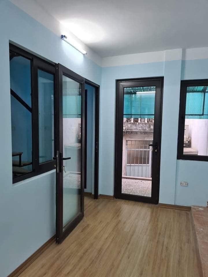 Bán Nhà đẹp Nguyễn Lương Bằng kd mặt tiền 5m, dt 27m2, giá 2,45 tỷ có thương lượng