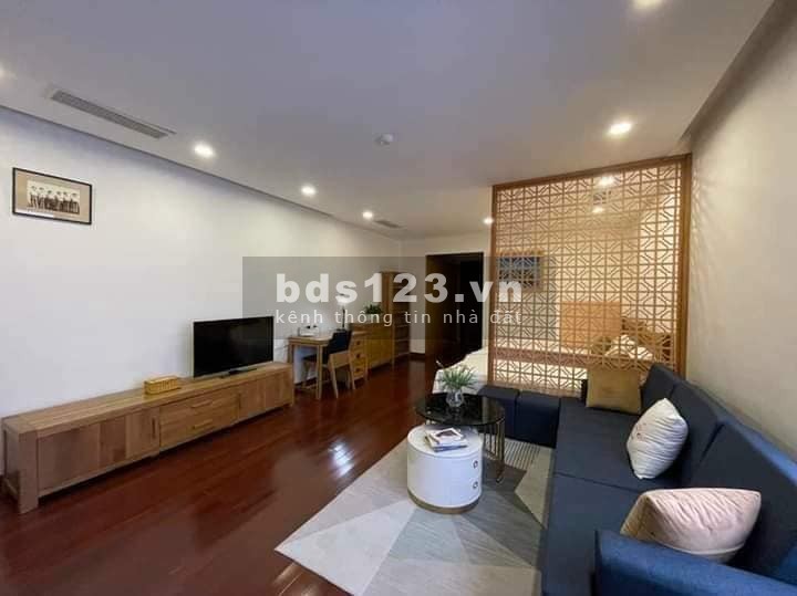 Bán nhà siêu đẹp mặt ngõ ô tô đỗ cửa Phố Vọng Hai Bà Trưng dt 35m mt 4.2m giá 2.6 tỷ