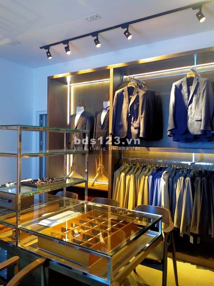 Chính chủ cần bán nhà mặt Phố Phan Văn Trường, Cầu giấy Hà Nội, giá bán 17.5 tỷ