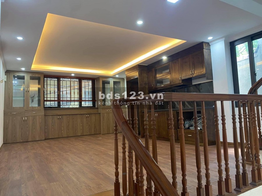 Siêu phẩm Nguyễn Hoàng, Mỹ Đình, gara ô tô, lô góc, kinh doanh tốt, Giá 6.7 tỷ