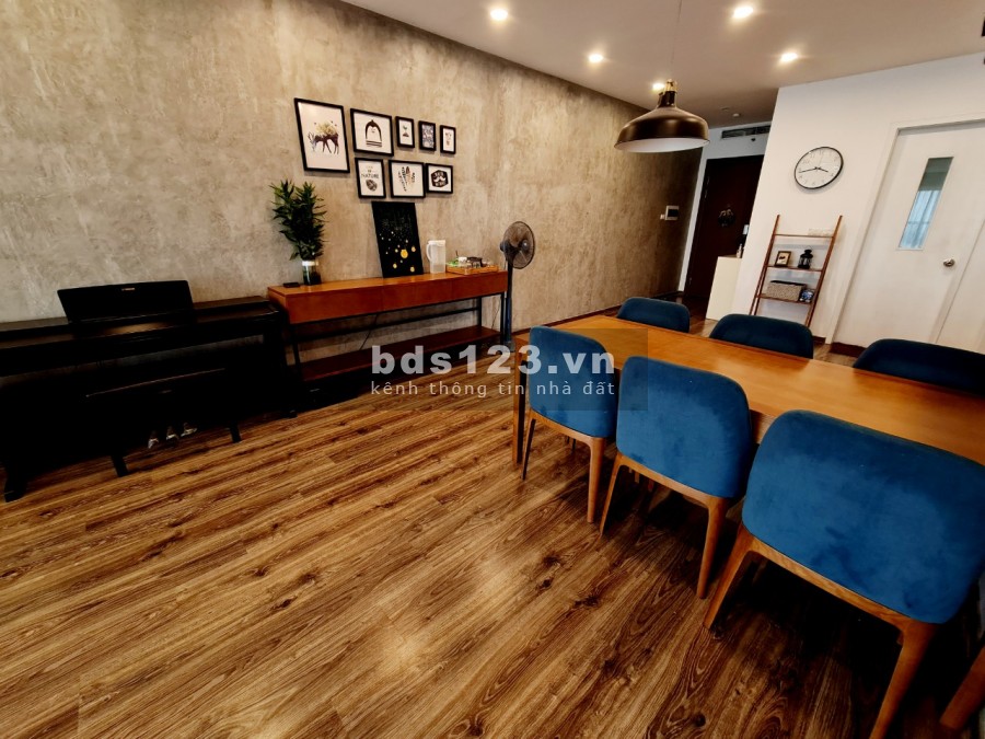 Thu tiền về bán cắt lỗ sâu căn hộ 2PN Roman Plaza tại tòa B1.LH: 0936.196.386