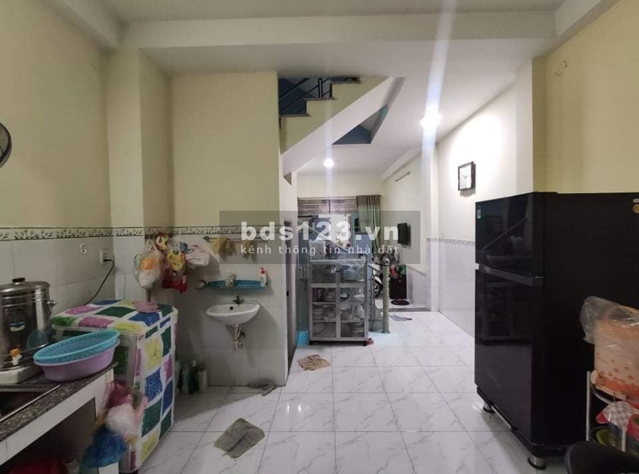 Bán nhà Âu cơ, Tân Bình, diện tích 56m2, 3 tầng, không lộ giới, giá chỉ 4 tỷ 8