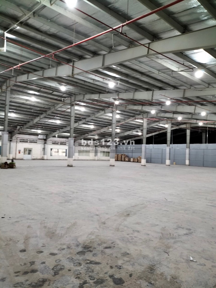 Cho thuê kho diện tích 2000m2 Tăng Nhơn Phú phường Tăng Nhơn Phú A Quận 9
