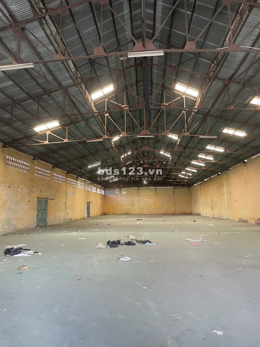 Cho thuê kho xưởng giá rẻ 1000m2, 1500m2 đường Bến Bình Đông, P14, Quận 8