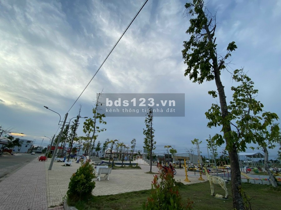 Bán đất nền chợ mới bến tre chiết khấu ngay 7%, liên hệ 0368449837, thổ cư 100%