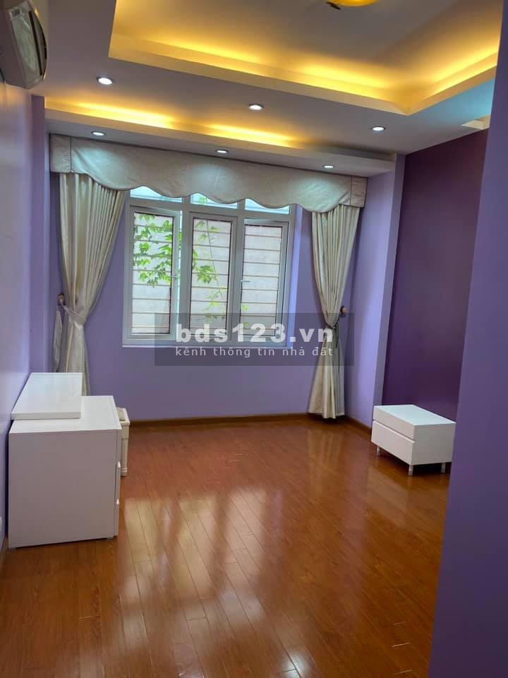 Bán nhà Vương Thừa Vũ diện tích sử dụng 65m2, 5 tầng đúc, giá bán 8 tỷ SĐCC