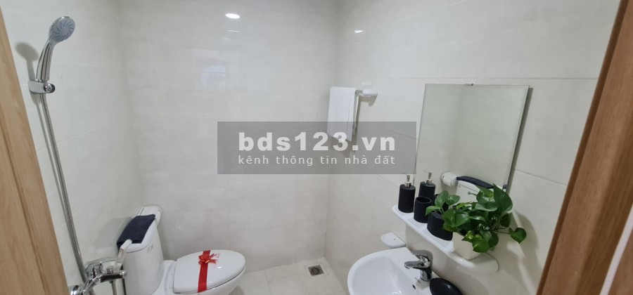Bán căn hộ nội bộ diện tích 52m2, giá. chỉ 1.1 tỷ, 2 phòng ngủ, liền kề Visip 1