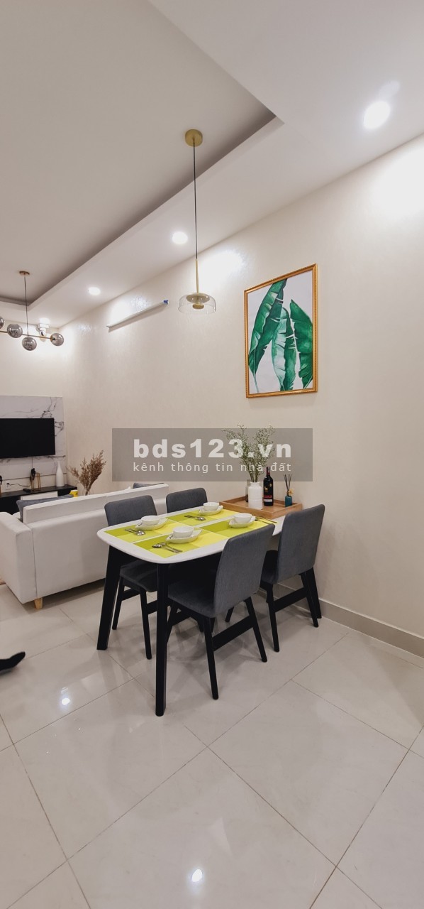 Bán căn hộ nội bộ diện tích 52m2, giá. chỉ 1.1 tỷ, 2 phòng ngủ, liền kề Visip 1