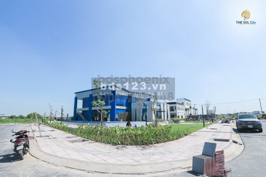 Chính chủ sang nhượng nhà phố 75m2 giá cực rẻ tại Cần Giuộc, sổ hồng riêng