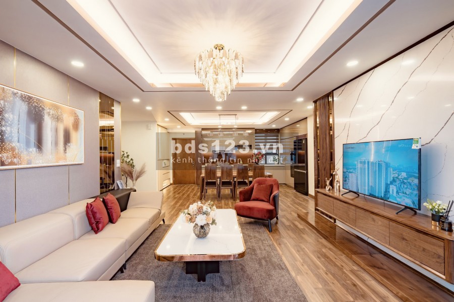Tổng hợp các suất ngoại giao căn hộ 3 pn, dt 135m2, toà Diamond rẻ nhất thị trường giá 3.8 tỷ