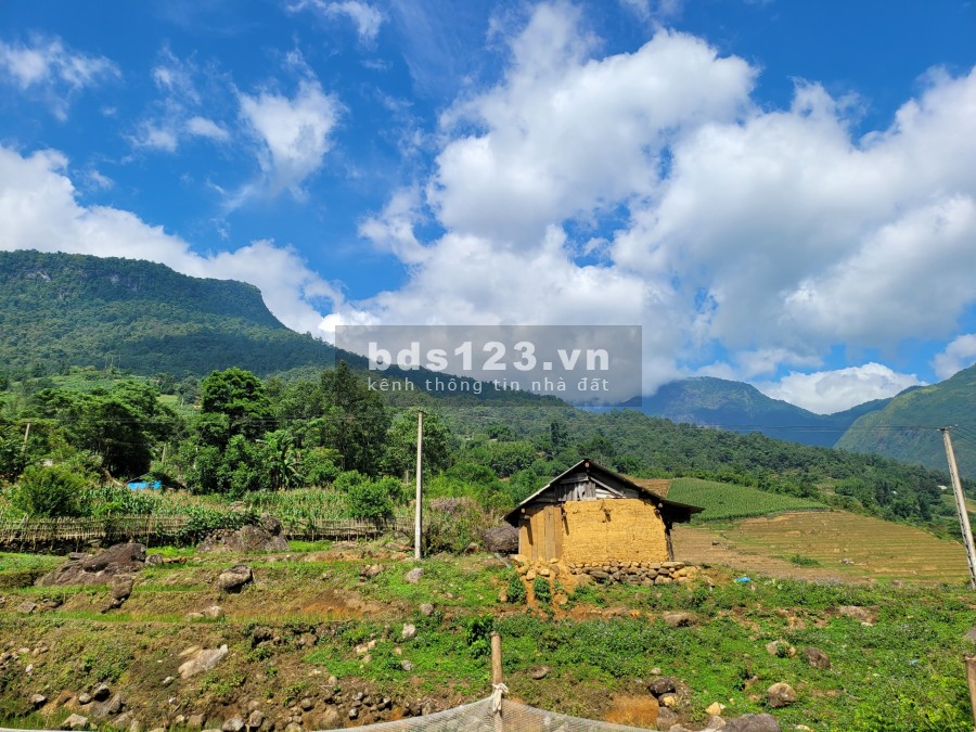 Đất làm dịch vụ Du lịch tại mặt đường điện biên Phủ gần Ô Quy Hồ, đã làm giấy phép dự án