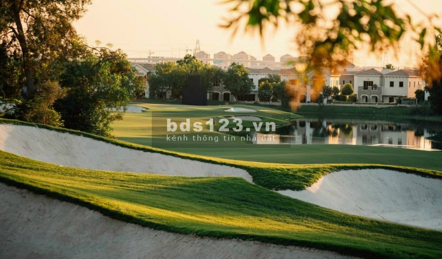 Nền biệt thự đơn lập view sân golf ven sông. Sổ đỏ, hạ tầng hoàn chỉnh