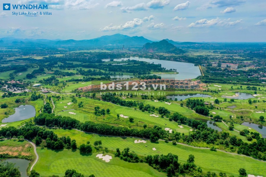 Bán biệt thự ven đô tai Hà Nội nẳm trong quần thể Resort golf bậc nhất - Wyndham Sky Lake