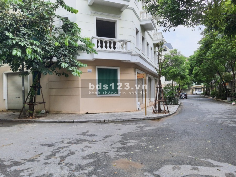 Bán biệt thự khu D Nam Cường, Hà Đông, lô góc 3 mặt tiền diện tích 100m2 Xây Full đất