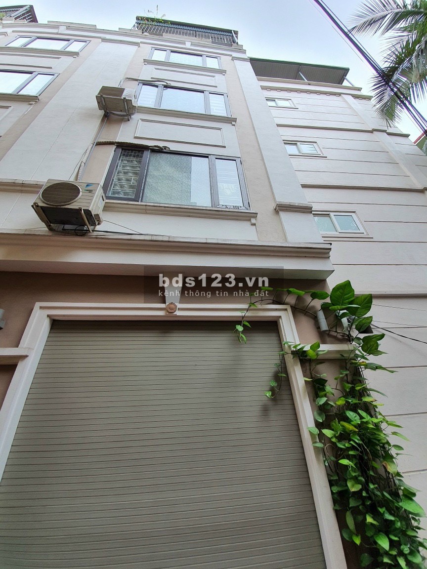 Bán nhà Chính chủ Bồ Đề Long Biên, đúc 5 tầng, thiết kế nội thất hiện đại, giá 3.68 tỷ