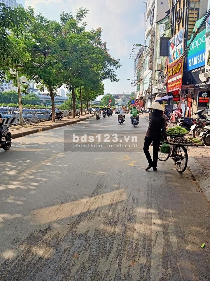 Khương Trung 168m3 x 3 tầng 6.4m mặt tiền giá bán 11.8 tỷ Quận Thanh Xuân