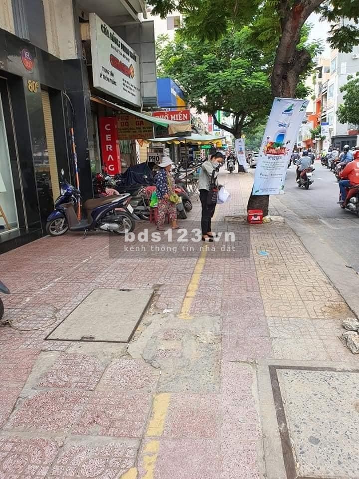 Bán nhà nguyên căn Quận 3 Lý Chính Thắng, 2 mặt tiền 4 chỗ đậu cửa, lh 0907234201