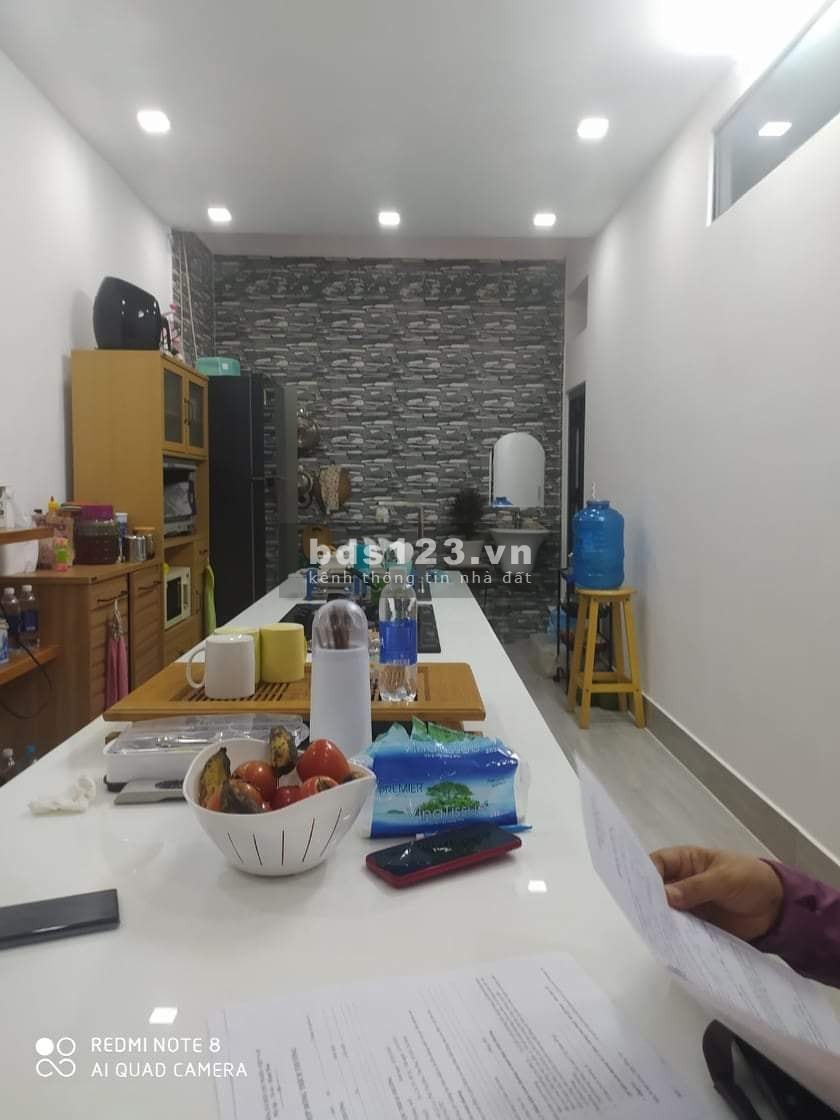 Nhà thông số đẹp, vị trí HIẾM công viên trước nhà, Ngay TRUNG TÂM Hiệp Thành