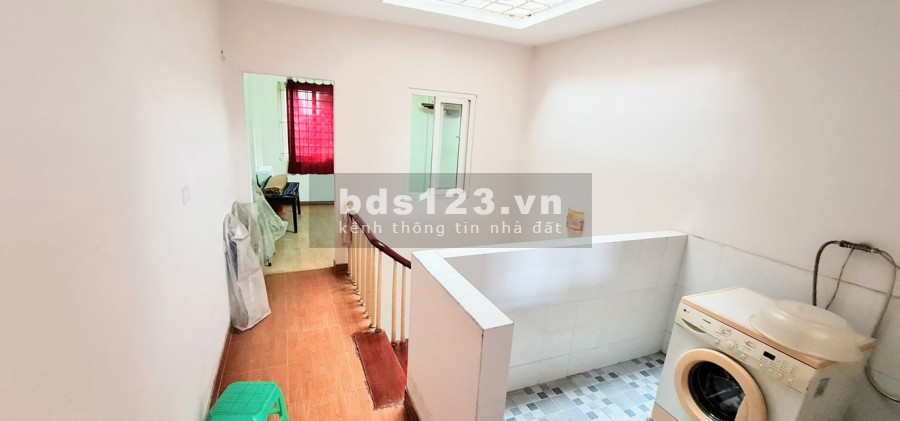 Nhà riêng trung tâm quận Thanh Xuân gần ô tô, 4 tầng dtsd 54m2 giá bán 5 tỷ 2