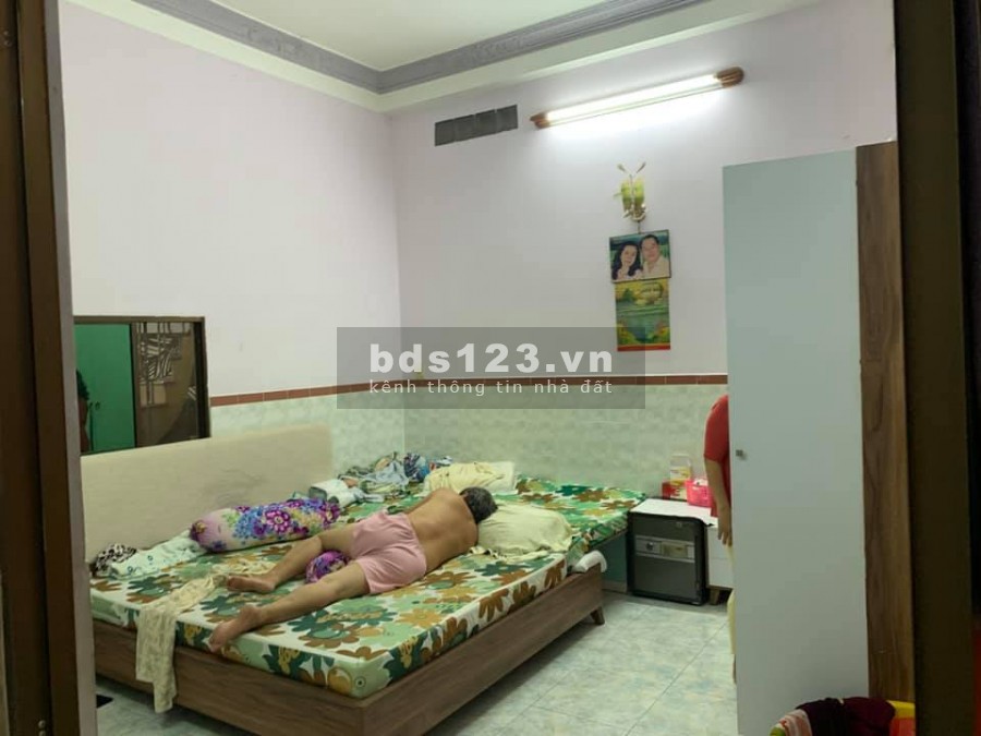 Bán nhà Lũy Bán Bích, hẻm xe tải, 118m2, 4 tầng, 7tỷ3. LH: 0772695942