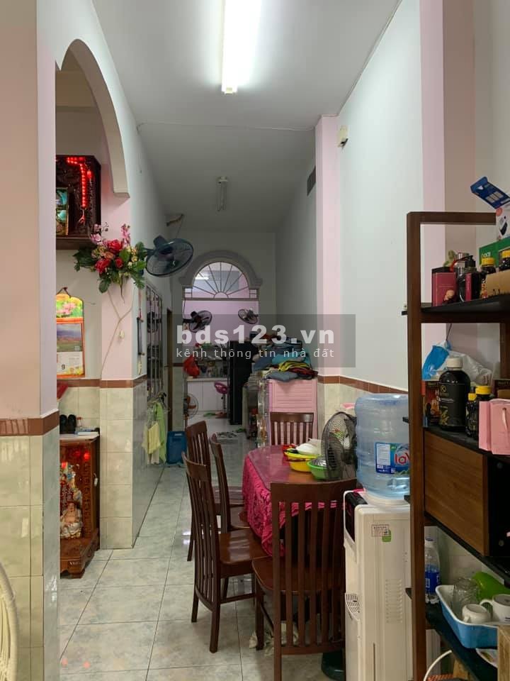 Bán nhà Lũy Bán Bích, hẻm xe tải, 118m2, 4 tầng, 7tỷ3. LH: 0772695942