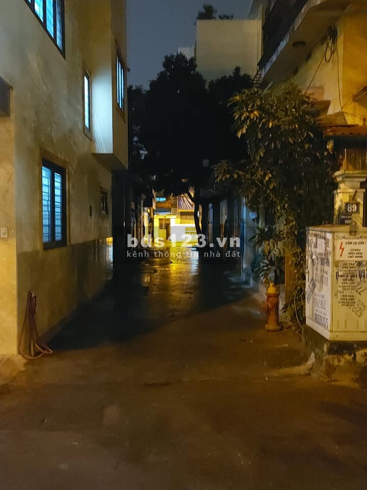 Bán nhà Lý Sơn giá 50 triệu/m2, sổ đỏ phân lô sẵn sàng giao dịch, đúc kiên cố 3 tầng