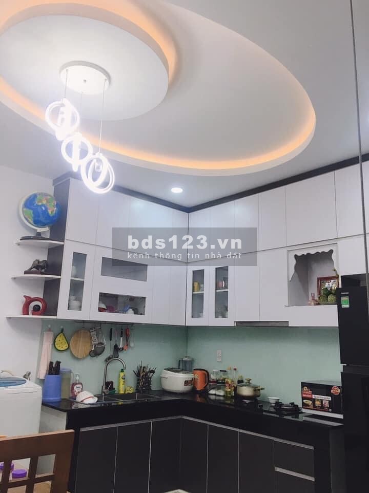 Hẻm 1 trục Xe Hơi Tránh. Nhà Mới đẹp KD tốt, DT 22tr/t, Quận Phú Nhuận giá chỉ 9 tỷ 6