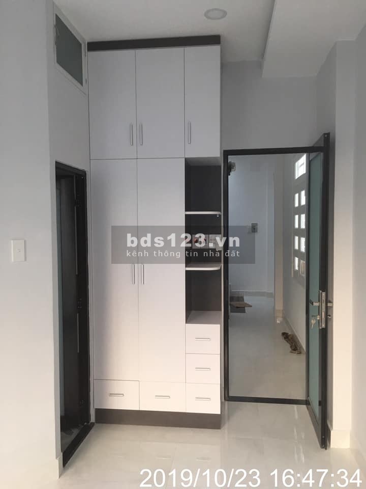 Hẻm 1 trục Xe Hơi Tránh. Nhà Mới đẹp KD tốt, DT 22tr/t, Quận Phú Nhuận giá chỉ 9 tỷ 6