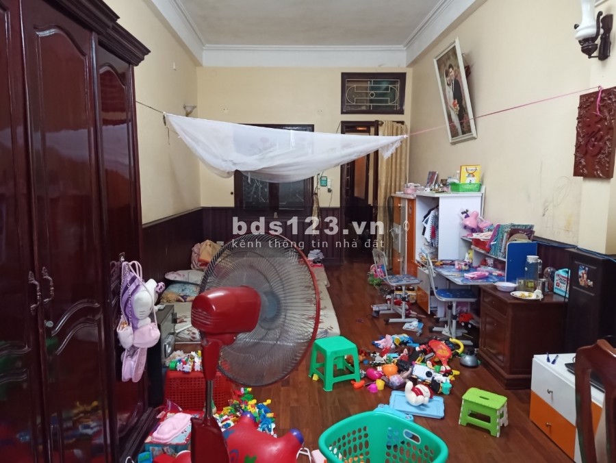Bán nhà mặt phố Thanh Bình diện tích 84m2 3 tầng mt 4m giá chỉ 8.8 tỷ Hà Đông