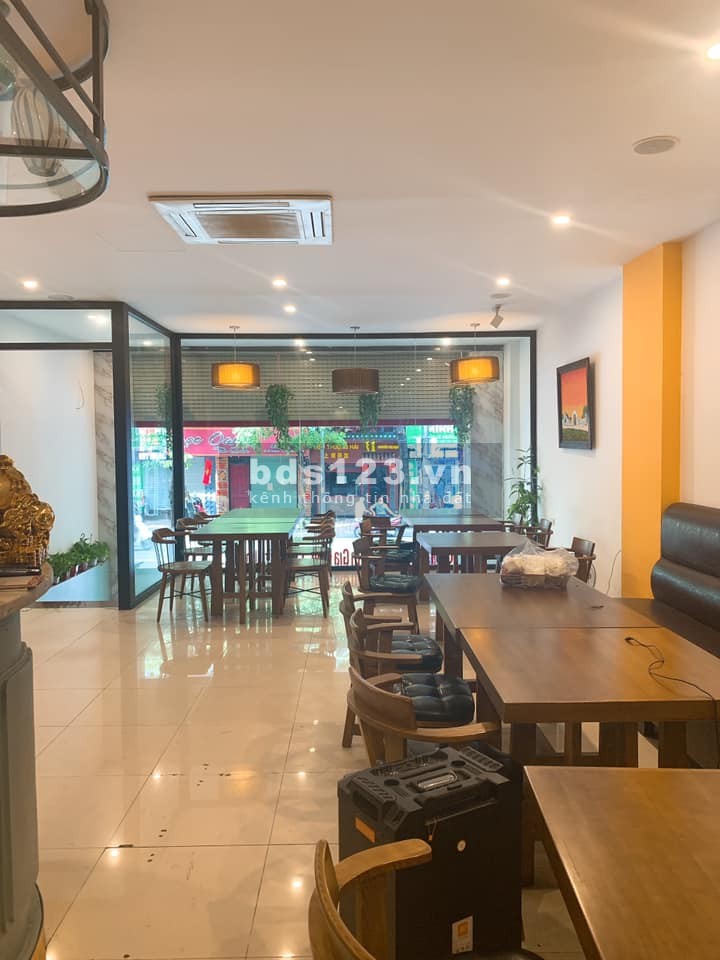 Mặt phố Nguyễn Thị Định Cầu Giấy, 7 tầng thang máy, nhập khẩu mt đẹp, kinh doanh sầm uất