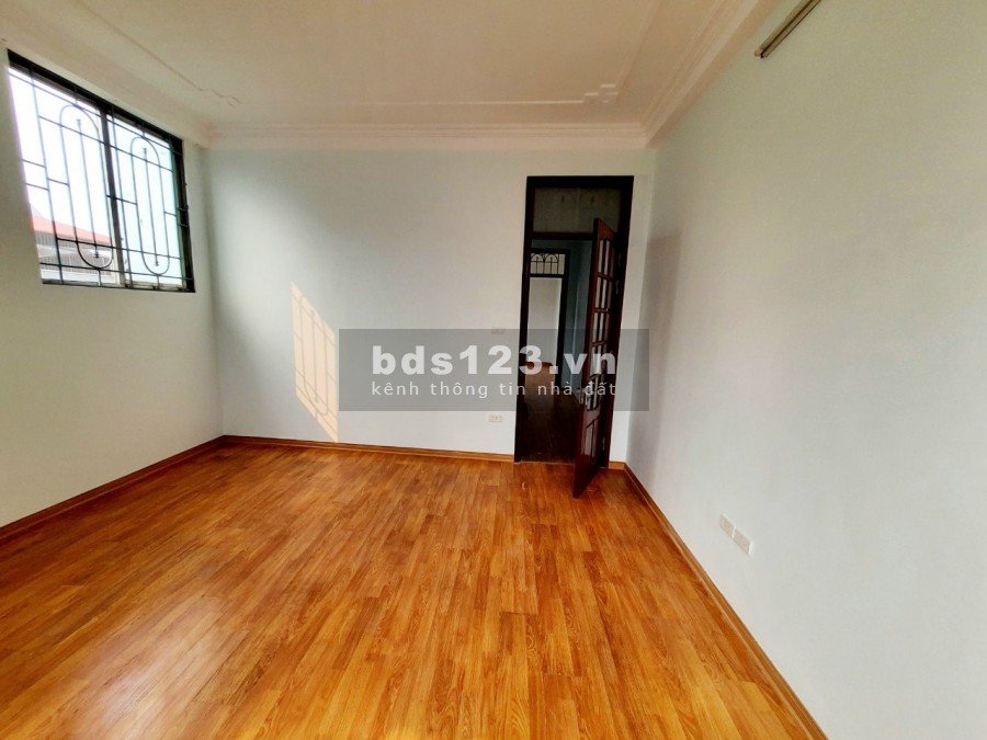 Thông số vàng Hoàng Mai mặt tiền khủng đẹp kiên cố ở luôn giá mùa dịch sổ đẹp