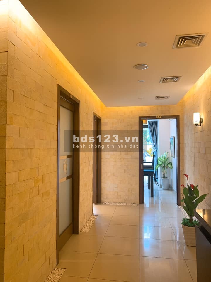 Mặt phố Nguyễn Thị Định Cầu Giấy, 7 tầng thang máy, nhập khẩu mt đẹp, kinh doanh sầm uất