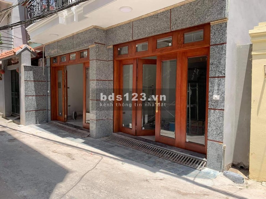 Bán nhà ĐẸP mới tinh NGỌC TRINH, MORNING đỗ cửa Nguyễn Văn Cừ, nhỉnh 5 tỷ