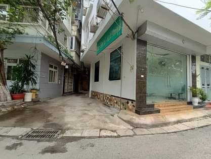 Ngõ Lớn Võ Thị Sáu diện tích 40m2 4 tầng, mt 3m giá bán 4.4 tỷ Hai Bà Trưng