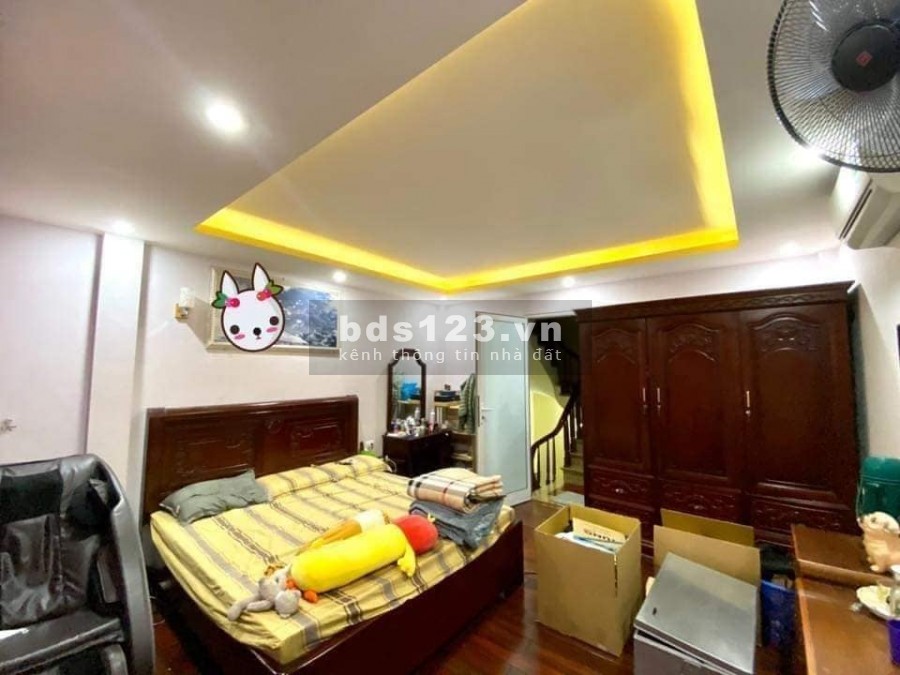 Mặt Phố Bế Văn Đàn diện tích 50m2 4 tầng, ô tô, kinh doanh giá bán chỉ 4.8 tỷ