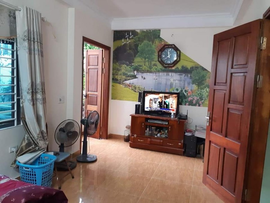 Nhà bán Xuân La, diện tích sử dụng 42m2, 4 tầng, mt 3.6m, ô tô, Tây Hồ, giá 3.2 tỷ
