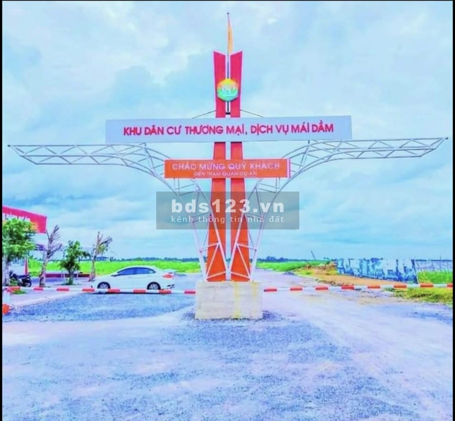 Mua đất tặng 10 chỉ vàng mới cọc đã lời khu dân cư Nam Sông Hậu, lh 0365921729
