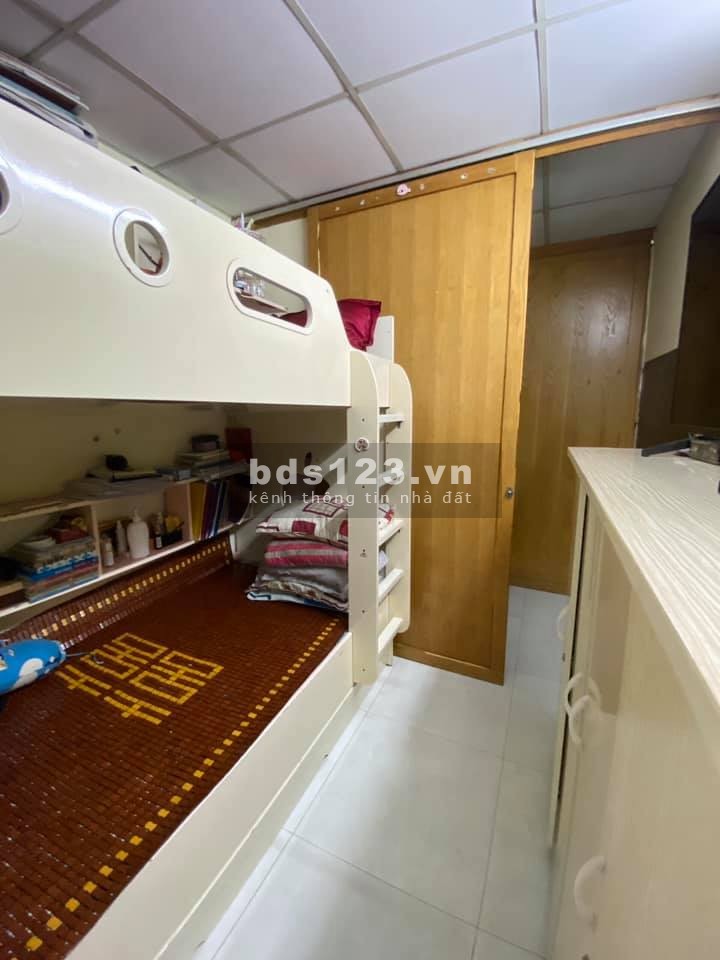 Mặt tiền đường Nguyễn Văn Công, Gò Vấp 2 tầng đúc giá 5.2 tỷ, thuận kinh doanh, lh 0969476617