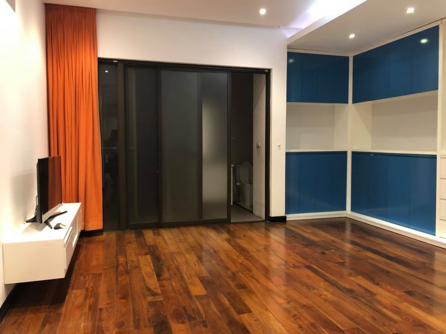 Bán nhà Trần Duy Hưng, 8 tầng 106m2, thang máy, kinh doanh, giá…