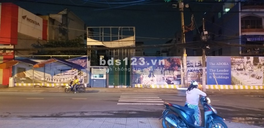 Bán đất 2Mt 728 Cách Mạng Tháng 8 Quận Tân Bình diện tích sử dụng 1450m