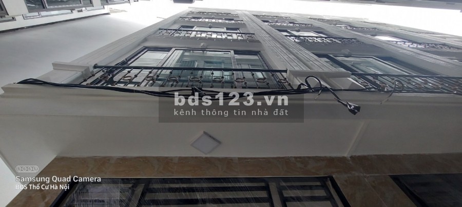 Bán nhà Cầu Cốc, Tây Mỗ giáp Vinhomes dt 32m2, 5 tầng, cách 50m đg ô tô tránh. Lh 0984672007