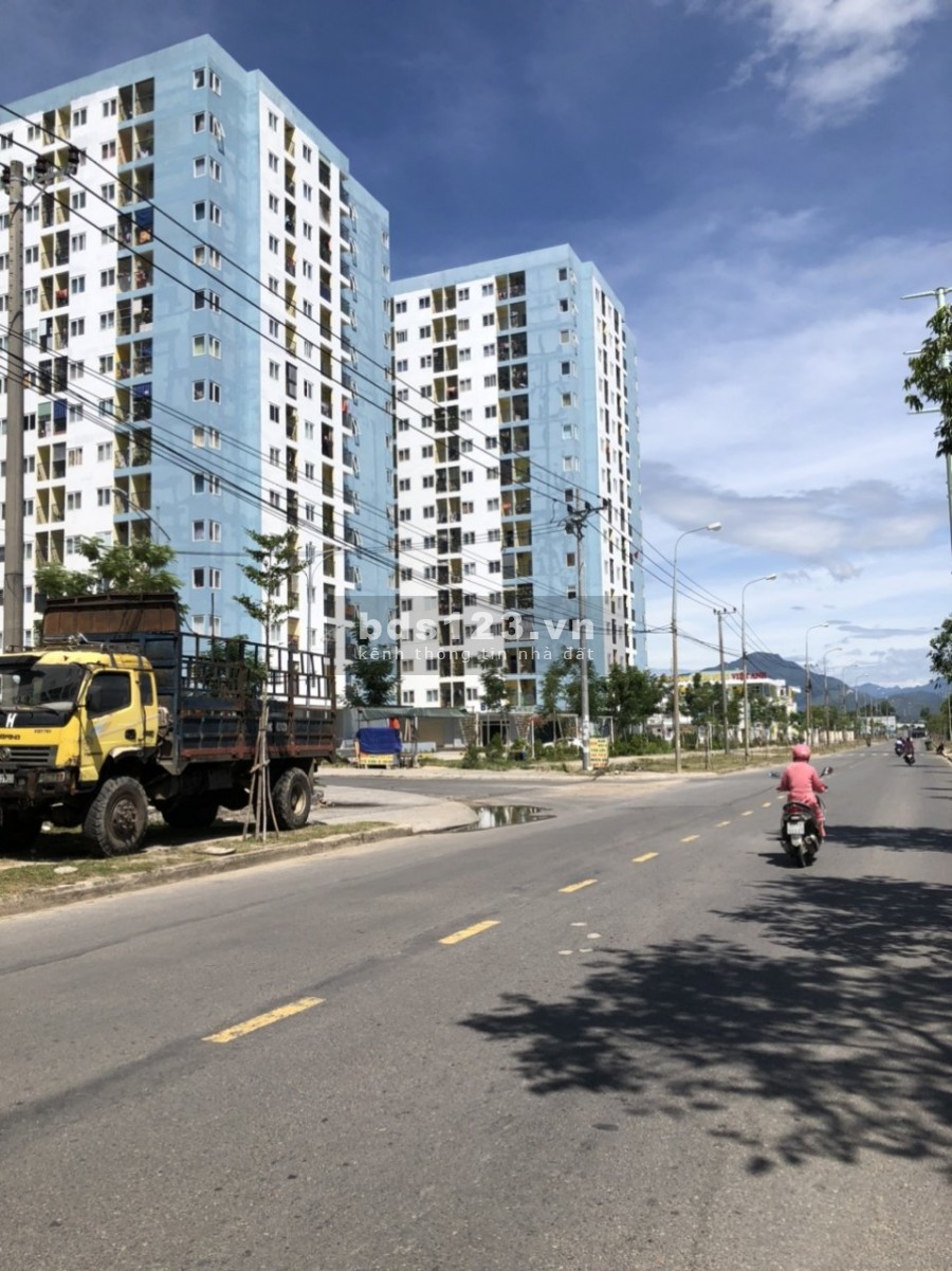 cawn hộ thương mại view biển, giá 1,3 tỷ sở hửu vĩnh viễn, tiện ích đầy đủ sang trọng lh 0934456484