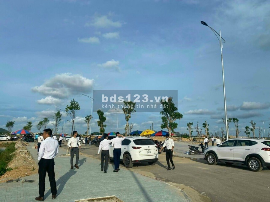 10 Suất ngoại giao đầu tiên của Dự án Khu đô thị mới ven sông Cổ Cò ngay bãi tắm Viêm Đông Nam