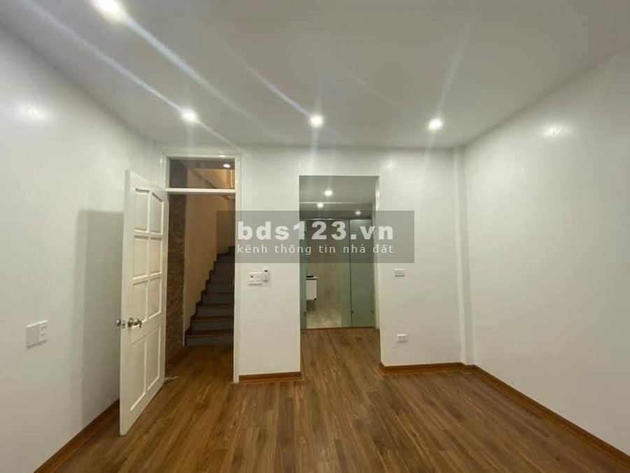 Nhà Trịnh Văn Bô Xuân Phương Ở sướng Tặng nội thất giá bán nhỉnh 2tỷ