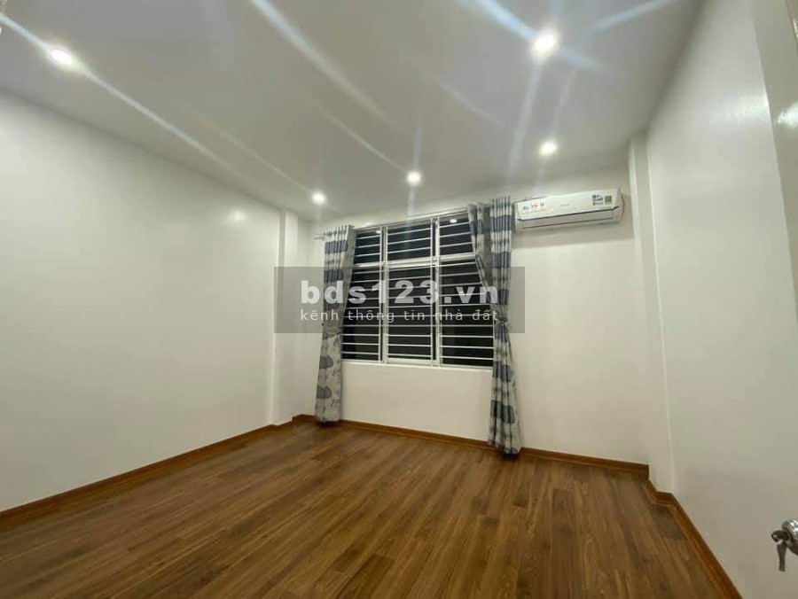 Nhà Trịnh Văn Bô Xuân Phương Ở sướng Tặng nội thất giá bán nhỉnh 2tỷ