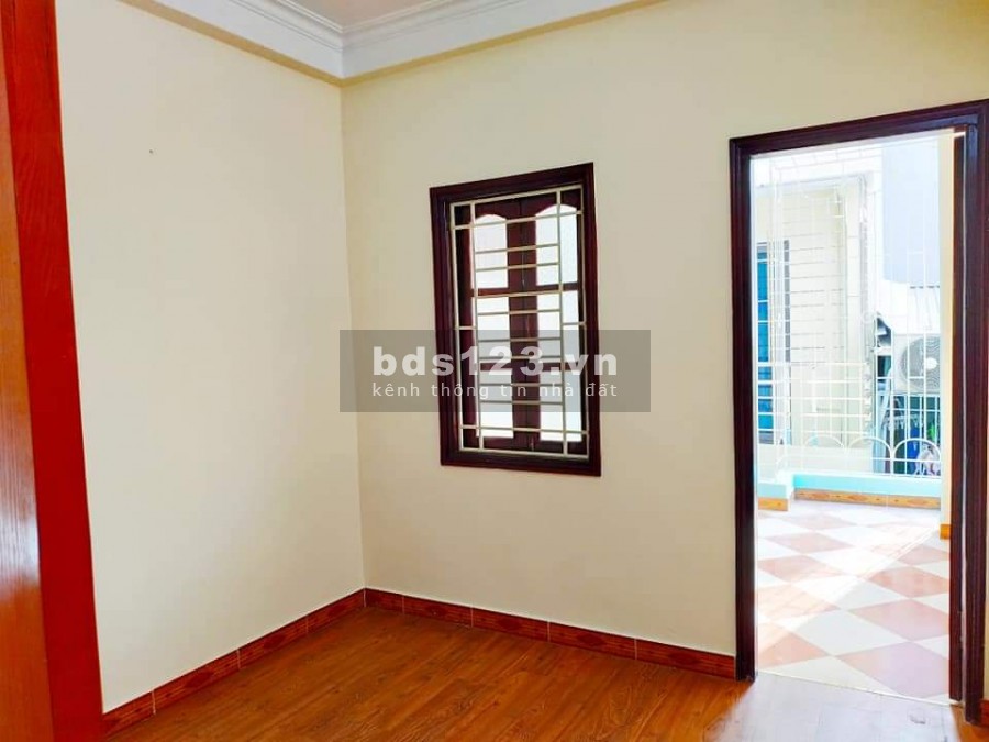 Mua nhà tặng nội thất nhỉnh 3 tỷ, sang xin mịn, khu dân cư an ninh tốt, sổ sẵn