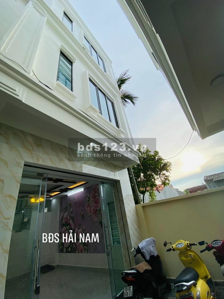 Chỉ với 1 tỉ 320 có ngay nhà 3 tầng 3 phòng ngủ ngõ rộng 3.5m đường Cát Linh Tràng Cát Hải An
