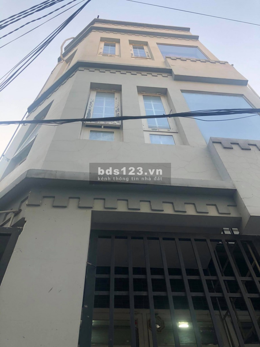 Nhà 4 tầng kiên cố. Vài bước chân ra mặt tiền Lê Trọng Tấn giá bán nhanh 4,5 tỷ